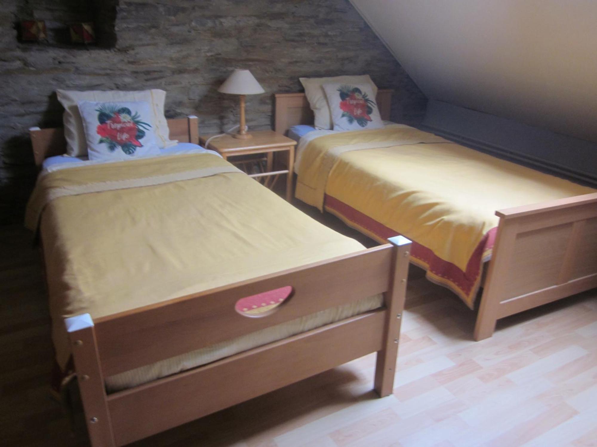 Chambres Au Calme En Ardenne Fauvillers Exteriör bild